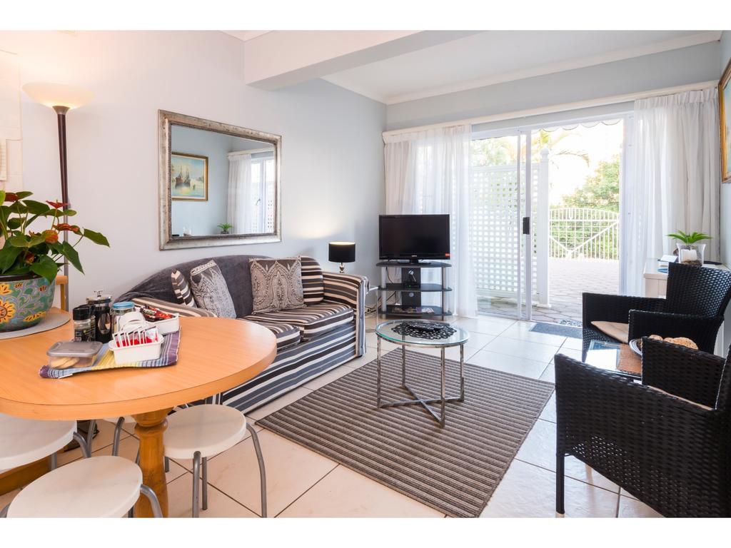 Bed and Breakfast Flamingo Rocks Durban Esterno foto