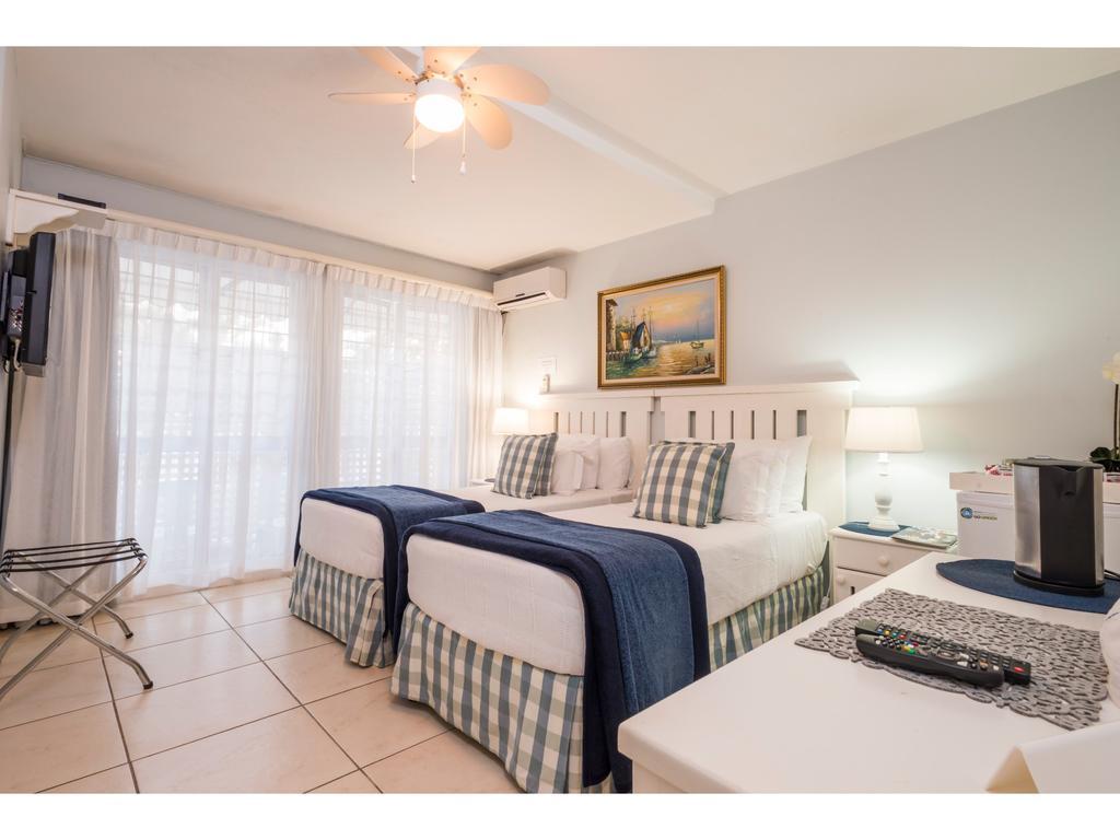 Bed and Breakfast Flamingo Rocks Durban Esterno foto