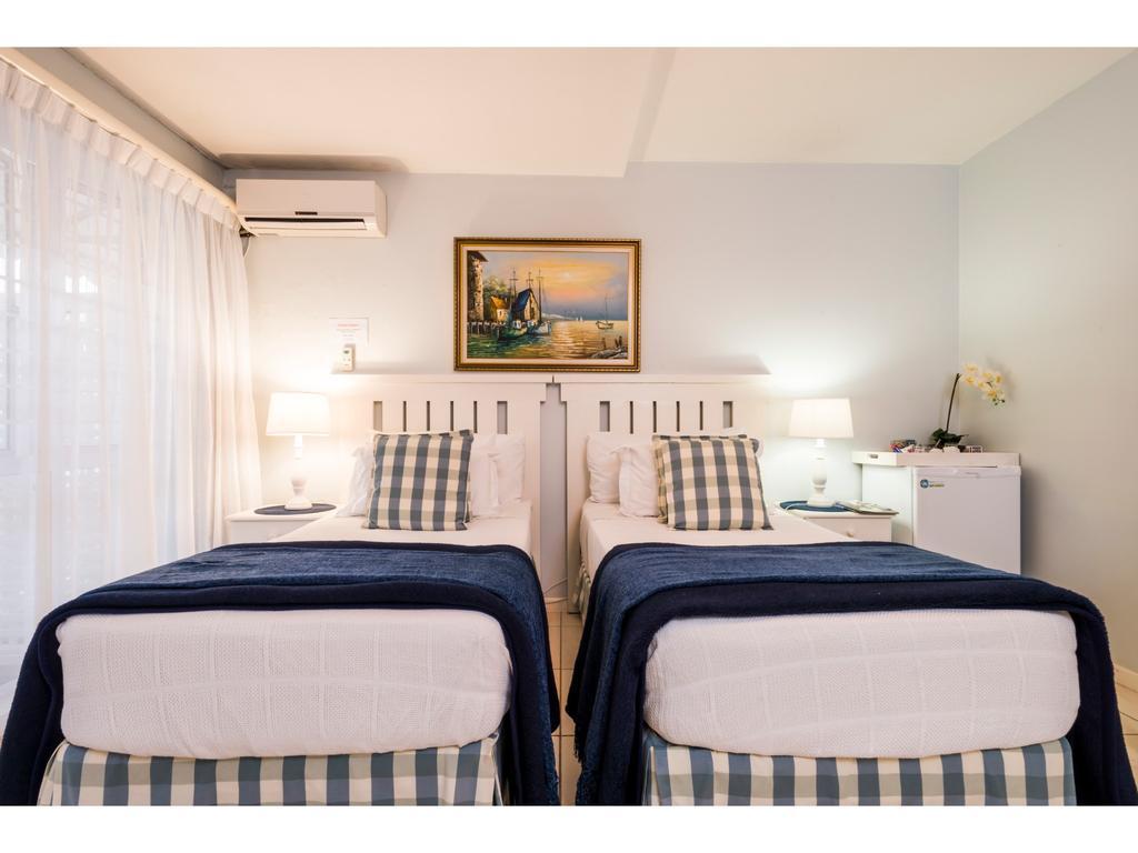 Bed and Breakfast Flamingo Rocks Durban Esterno foto