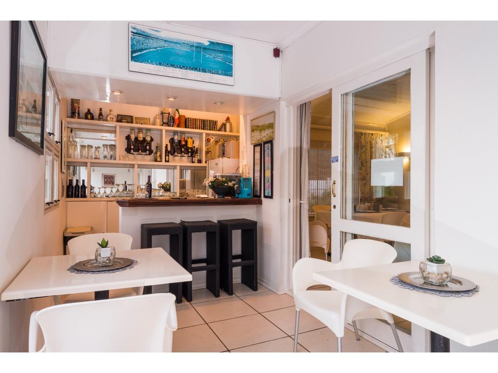 Bed and Breakfast Flamingo Rocks Durban Esterno foto