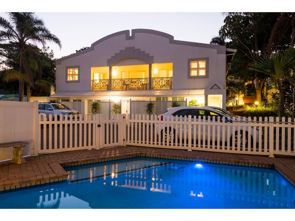 Bed and Breakfast Flamingo Rocks Durban Esterno foto